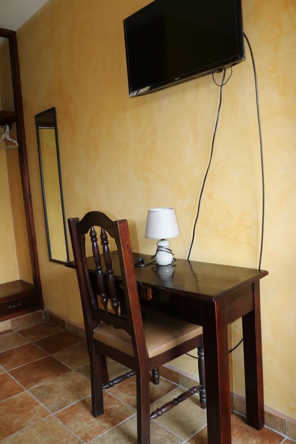 Posada Gema De Copan ซานตา โรซา เด โกปัน ภายนอก รูปภาพ