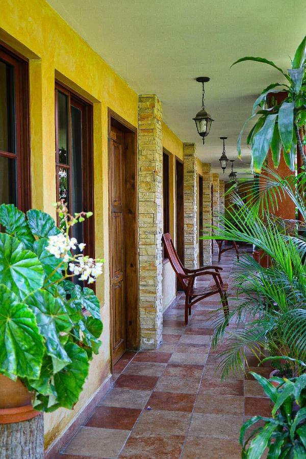 Posada Gema De Copan ซานตา โรซา เด โกปัน ภายนอก รูปภาพ