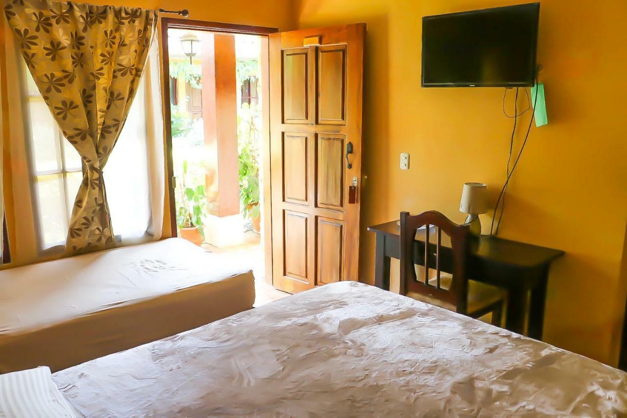 Posada Gema De Copan ซานตา โรซา เด โกปัน ภายนอก รูปภาพ
